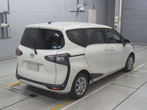 2018 Toyota Sienta NSP170G[1]