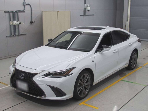 2019 Lexus ES AXZH10[0]