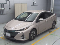 2018 Toyota Prius PHV