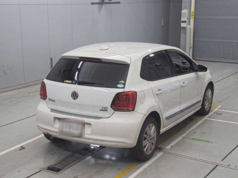 2012 Volkswagen Polo 6RCBZ[1]