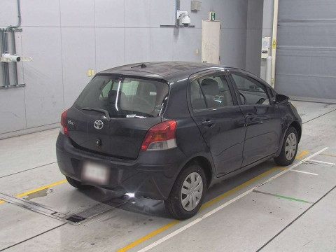 2010 Toyota Vitz KSP90[1]