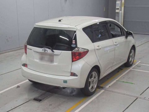 2013 Toyota Ractis NSP120[1]