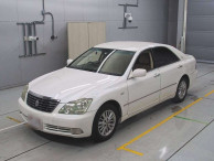 2004 Toyota Crown