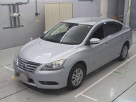 2013 Nissan SYLPHY