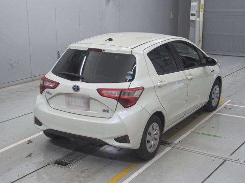 2017 Toyota Vitz NHP130[1]