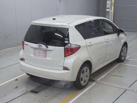 2012 Toyota Ractis NSP120[1]