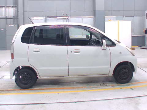 2005 Suzuki MR Wagon MF21S[2]