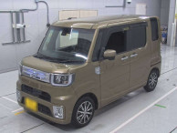 2016 Daihatsu Wake