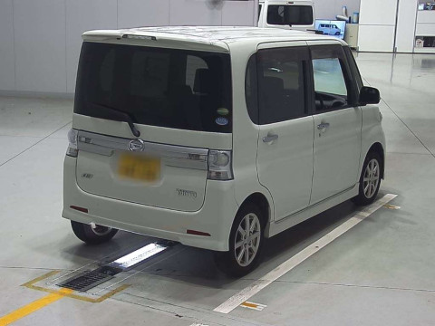 2012 Daihatsu Tanto L375S[1]