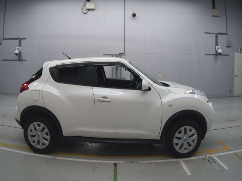 2014 Nissan JUKE YF15[2]