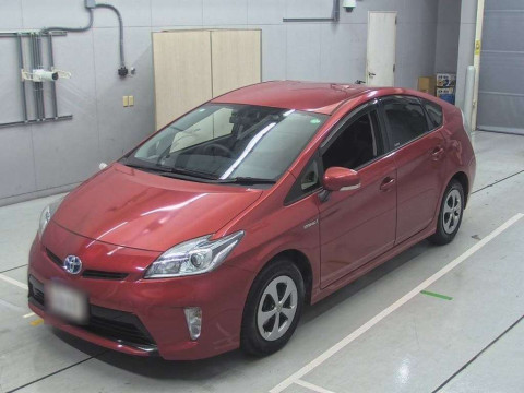 2013 Toyota Prius ZVW30[0]