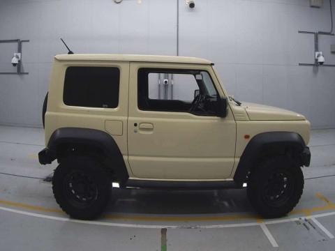 2022 Suzuki Jimny Sierra JB74W[2]