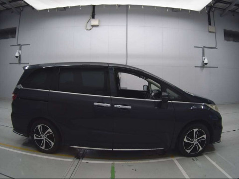 2013 Honda Odyssey RC1[2]