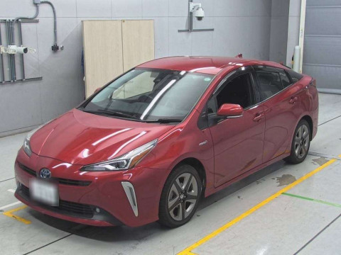 2019 Toyota Prius ZVW55[0]