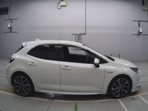 2019 Toyota Corolla Sports ZWE211H[2]