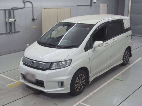 2015 Honda Freed Spike GB3[0]