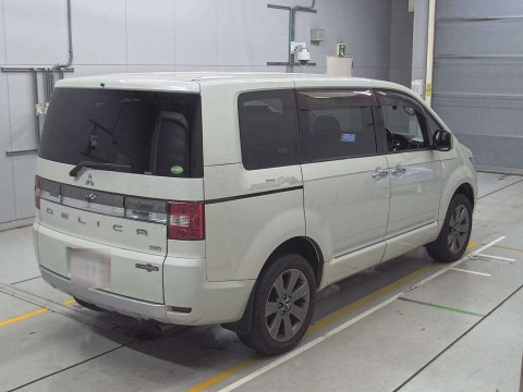 2017 Mitsubishi Delica D5 CV1W[1]