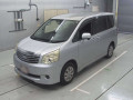 2011 Toyota Noah