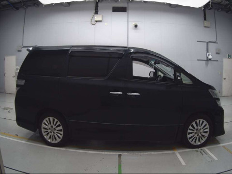 2012 Toyota Vellfire ANH20W[2]