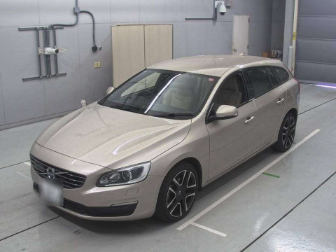 2016 Volvo V60 FD4204T[0]