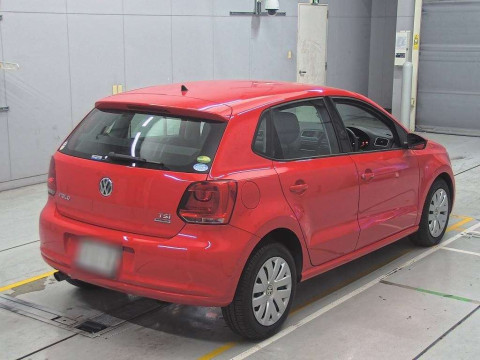 2013 Volkswagen Polo 6RCBZ[1]