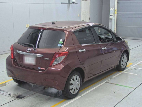 2012 Toyota Vitz NSP130[1]