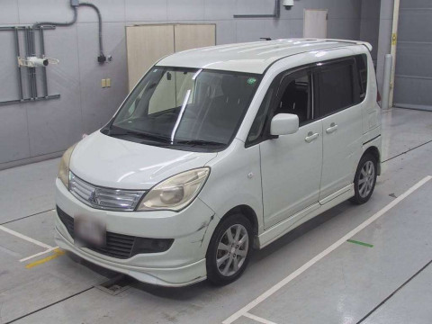 2013 Mitsubishi Delica D2 MB15S[0]