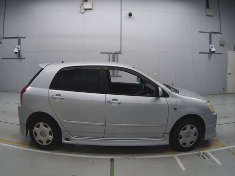 2004 Toyota Corolla Runx ZZE122[2]