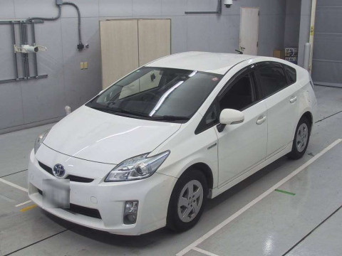 2010 Toyota Prius ZVW30[0]