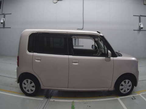 2009 Daihatsu Move Conte L575S[2]