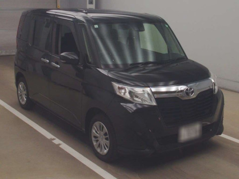 2020 Toyota Roomy M900A[2]