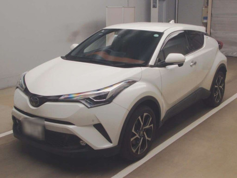 2019 Toyota C-HR NGX50[0]