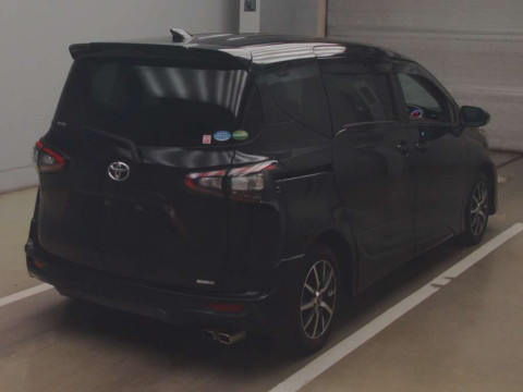 2018 Toyota Sienta NSP170G[1]