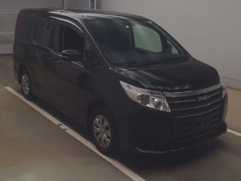 2015 Toyota Noah ZRR80G[2]