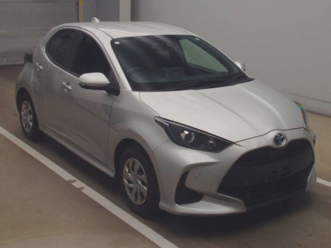 2021 Toyota YARIS MXPH10[2]