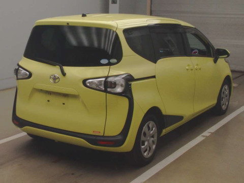 2015 Toyota Sienta NSP170G[1]