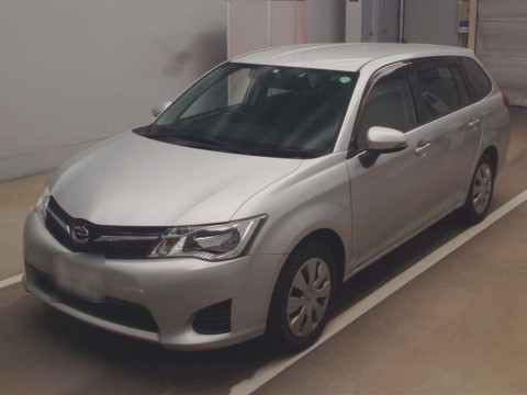 2014 Toyota Corolla Fielder NZE161G[0]