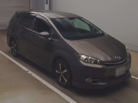 2013 Toyota Wish ZGE20W[2]