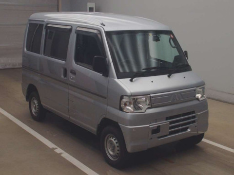 2015 Mitsubishi Minicab Miev U68V[2]