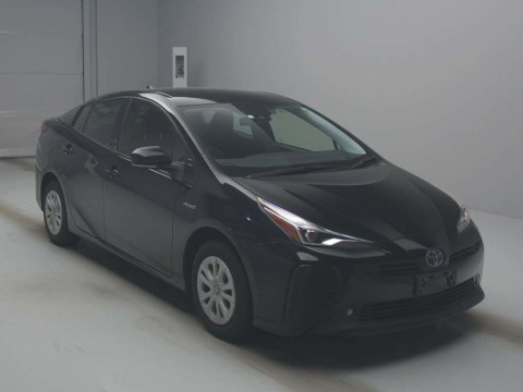 2019 Toyota Prius ZVW55[2]