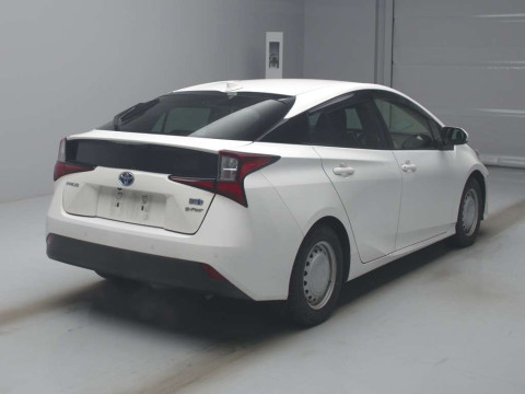 2021 Toyota Prius ZVW55[1]