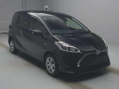 2019 Toyota Sienta NHP170G[2]