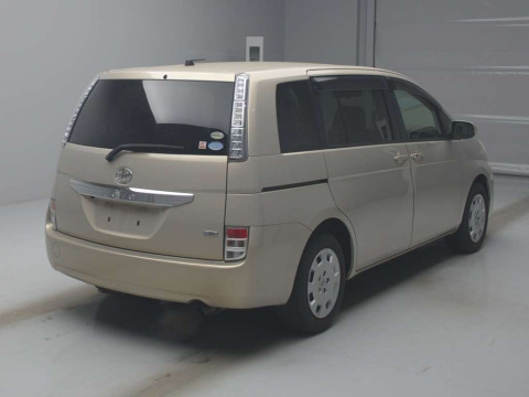 2012 Toyota Isis ZGM10G[1]