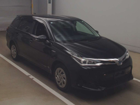 2018 Toyota Corolla Fielder NKE165G[2]