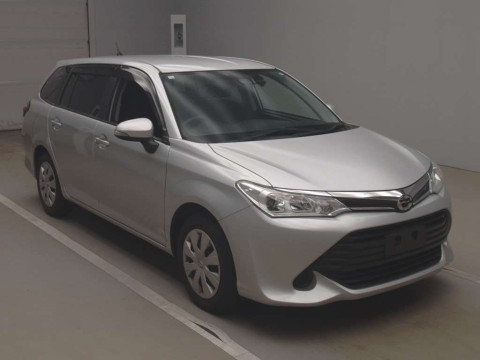 2016 Toyota Corolla Fielder NRE161G[2]