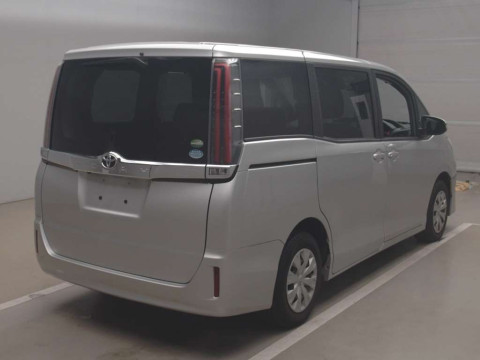 2017 Toyota Noah ZRR80G[1]