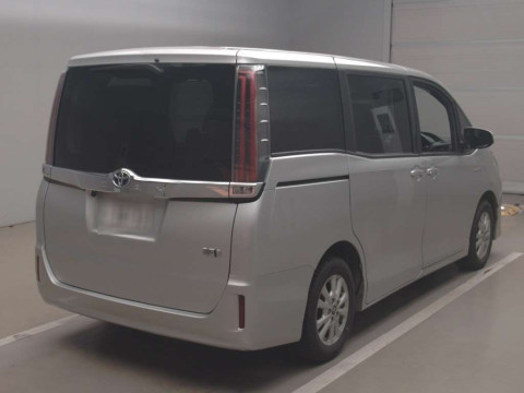 2018 Toyota Noah ZWR80G[1]