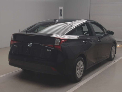 2021 Toyota Prius ZVW51[1]