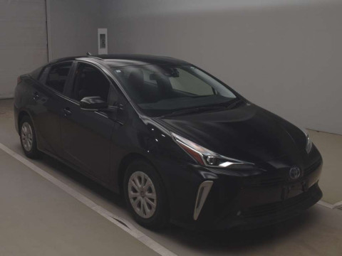 2021 Toyota Prius ZVW51[2]