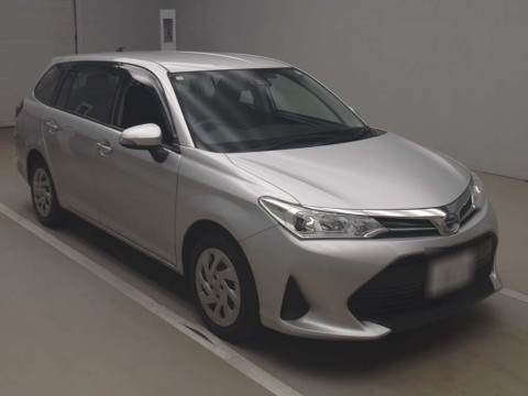 2020 Toyota Corolla Fielder NKE165G[2]